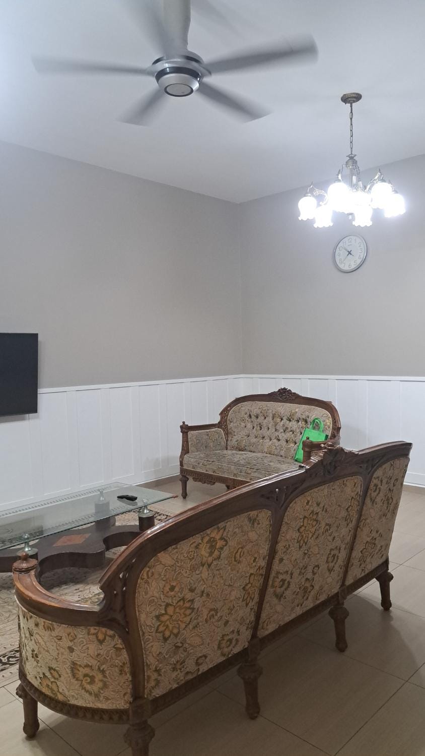 Communal lounge/ TV room, Living room