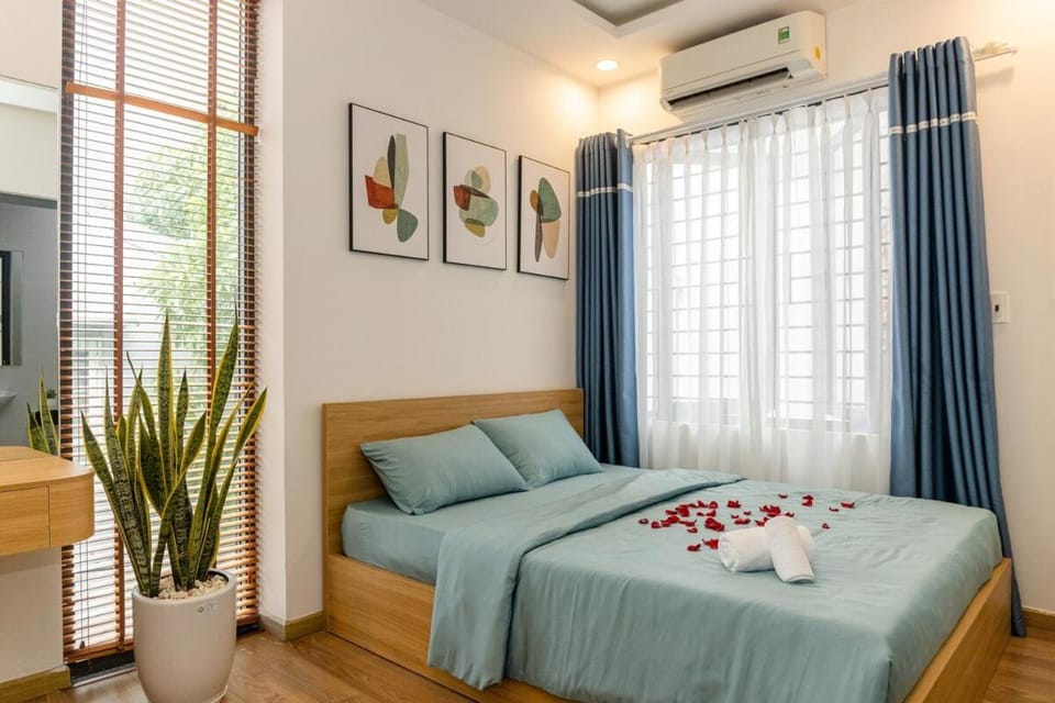 New Hana House Homestay's My Khe Beach with 2 BR Apartment in Da Nang