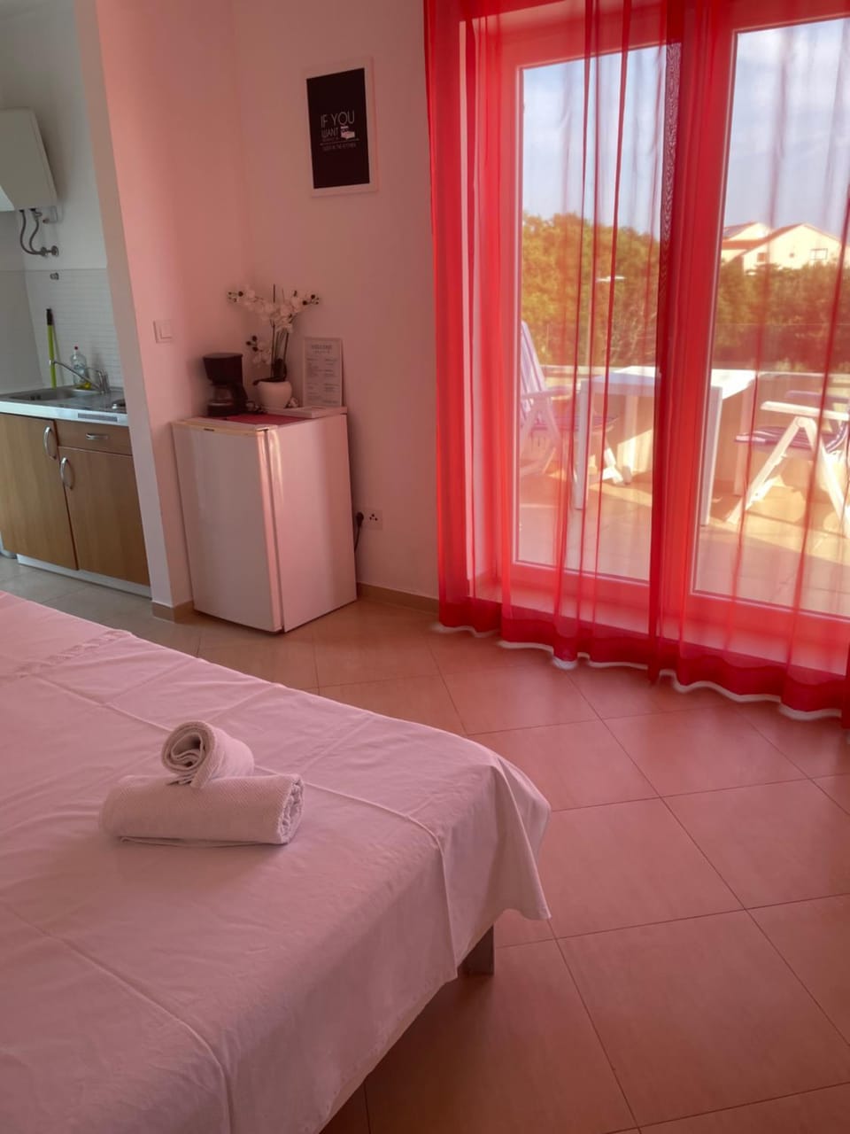 Apartment Lana Maris studio 1 - 200m from beach, terrace with sea view, wi-fi and free parking Apartment in Primorje-Gorski Kotar County