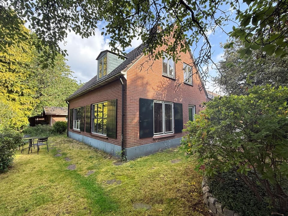 Property building, Garden