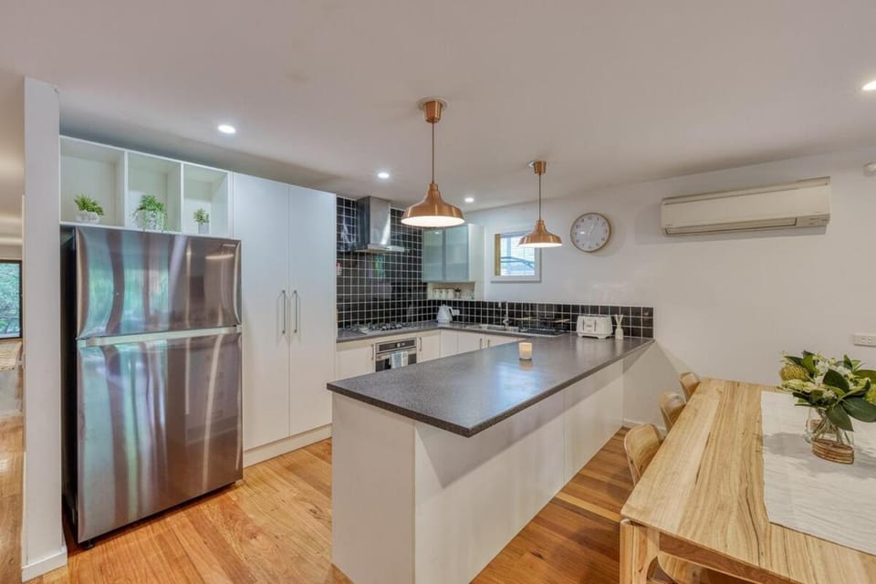 Acacia Rise - The Ultimate Peninsula Getaway House in Cape Schanck