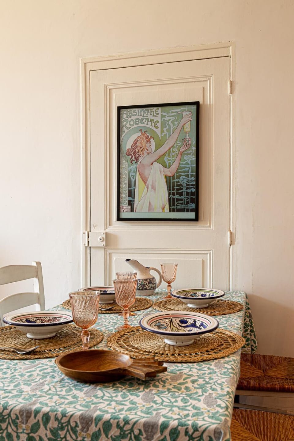 View (from property/room), Seating area, Dining area, City view, Landmark view, Sea view, heating, internet