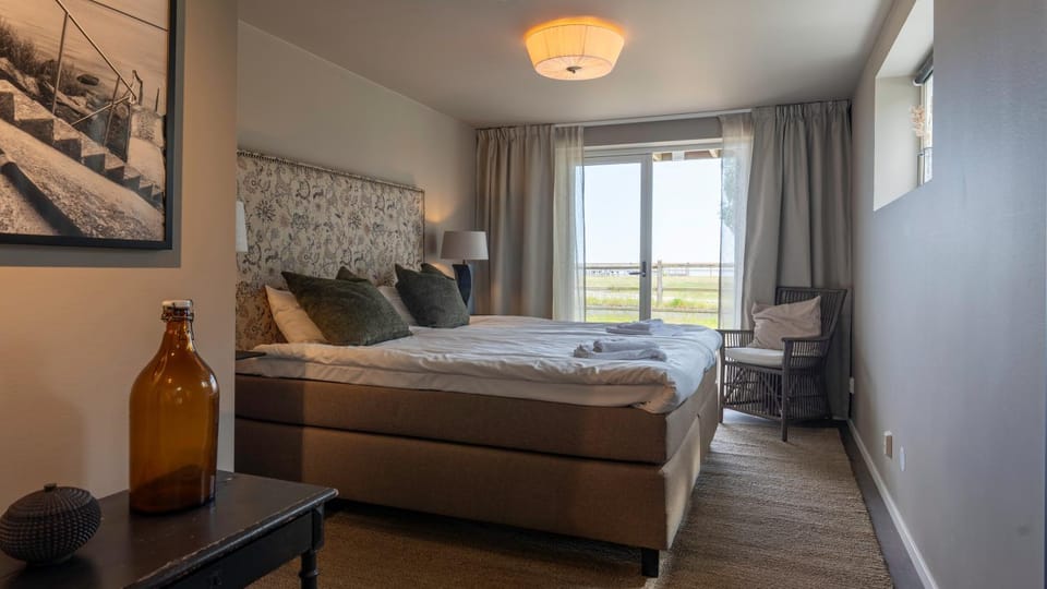 Strandvillan Ljunghusen Hotel in Skåne County