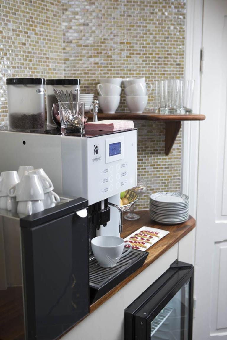 Coffee/tea facilities, Non alcoholic drinks