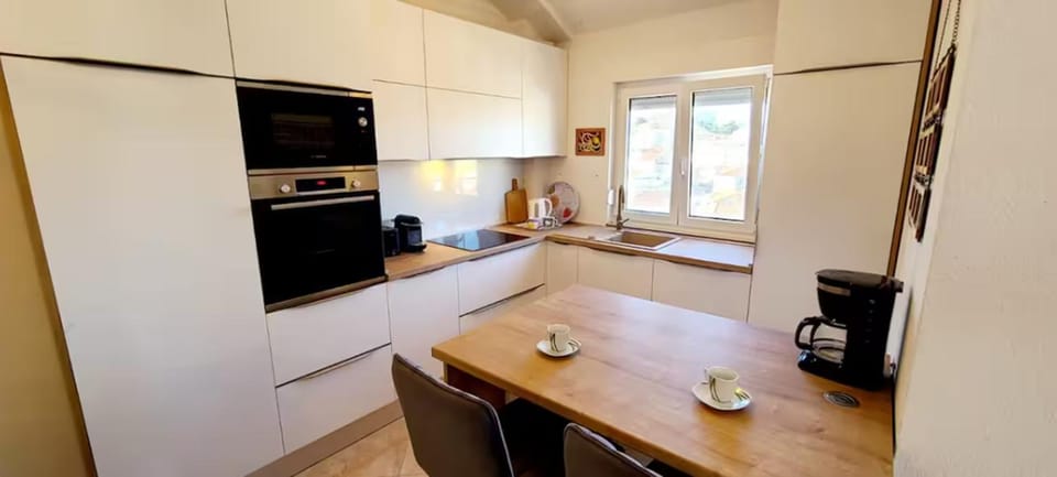 Dining area, oven, stove