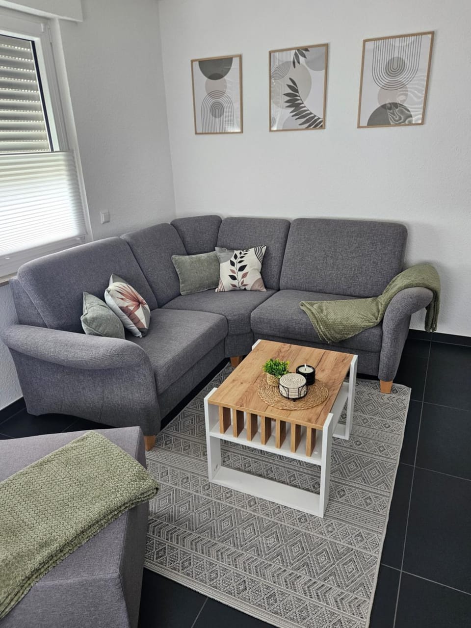 Fewo Elya Gartenparadies nahe Events, Outlet und Spa Apartment in Euskirchen