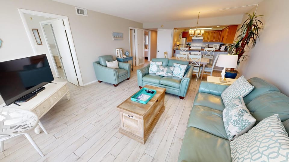 Beach House 503D Apartment in Miramar Beach