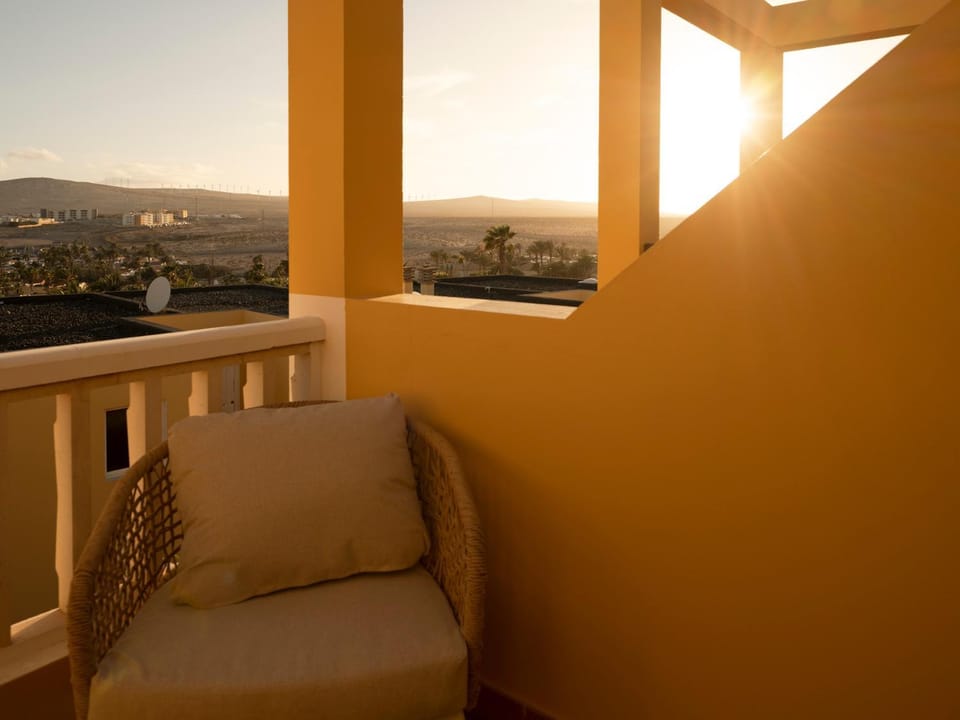 Natural landscape, View (from property/room), Balcony/Terrace, Mountain view