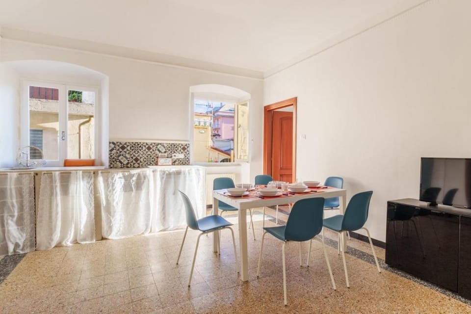 The Riviera Penthouse Apartment in Lavagna