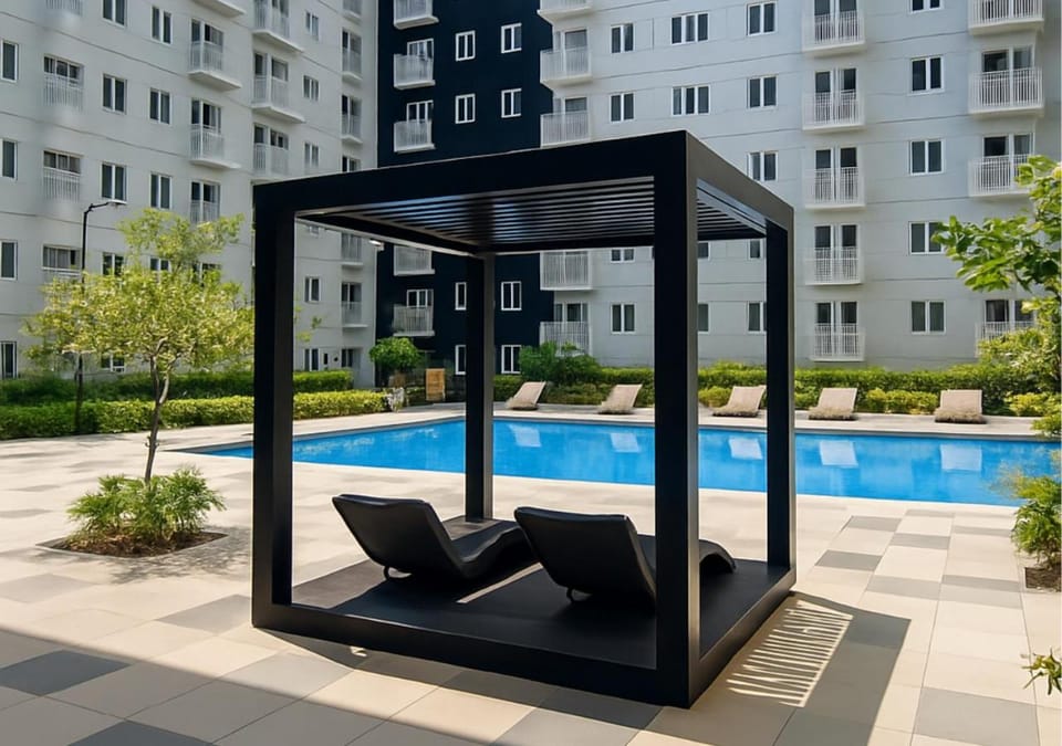 Pool view, Swimming pool, Swimming pool