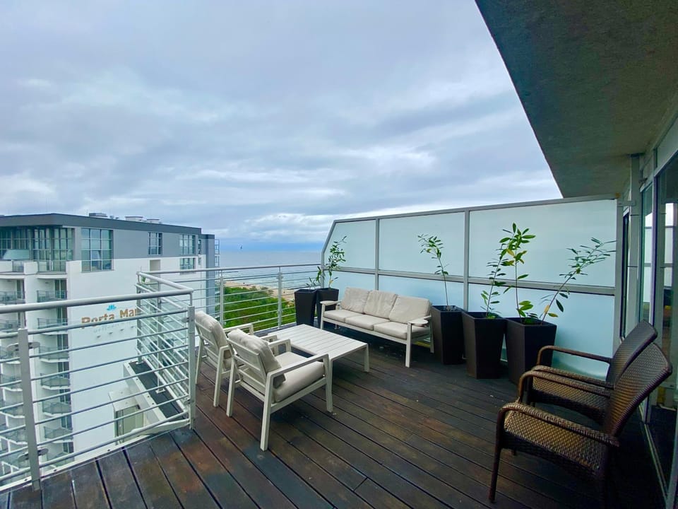 Apartamenty z widokiem na morze - przy plaży, SEA View Apartment in West Pomeranian Voivodeship, Poland