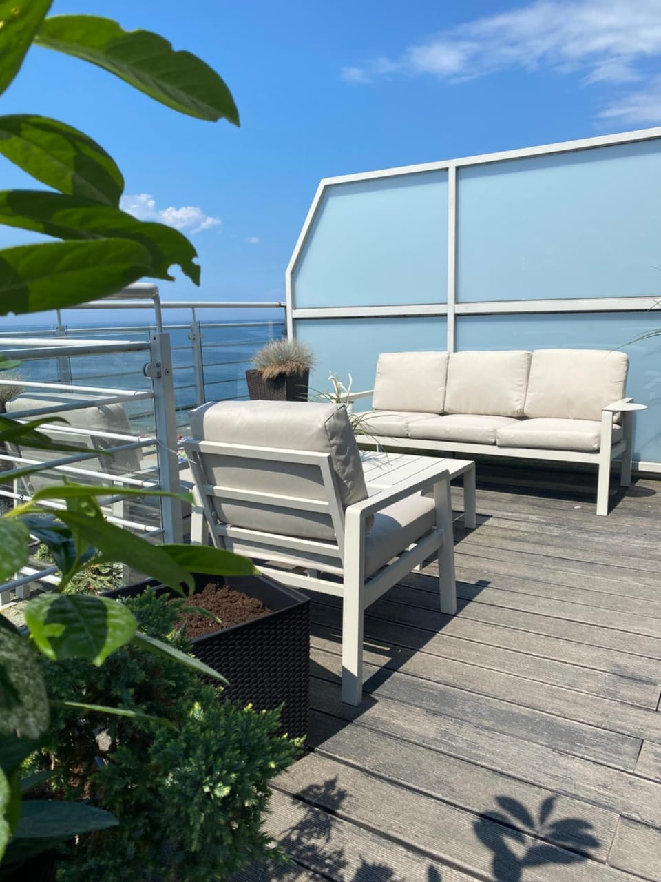 Seating area, Sea view