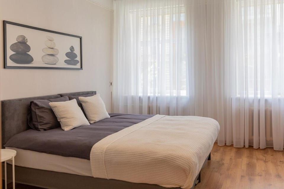 Modern 2BR Apartment in City Center Renovated in 2025 Apartment in Riga