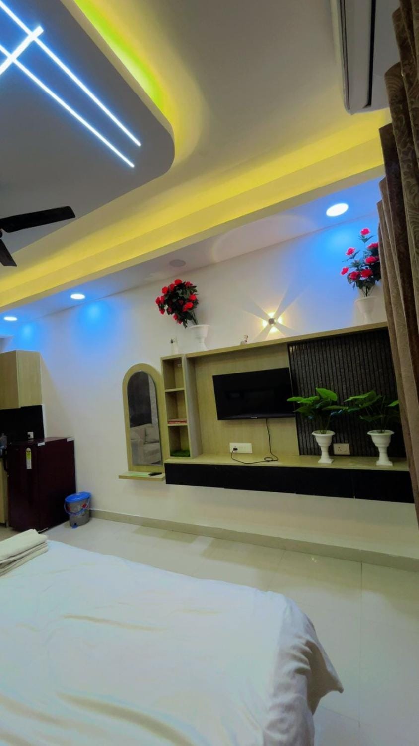 Studio X Apartment in Noida