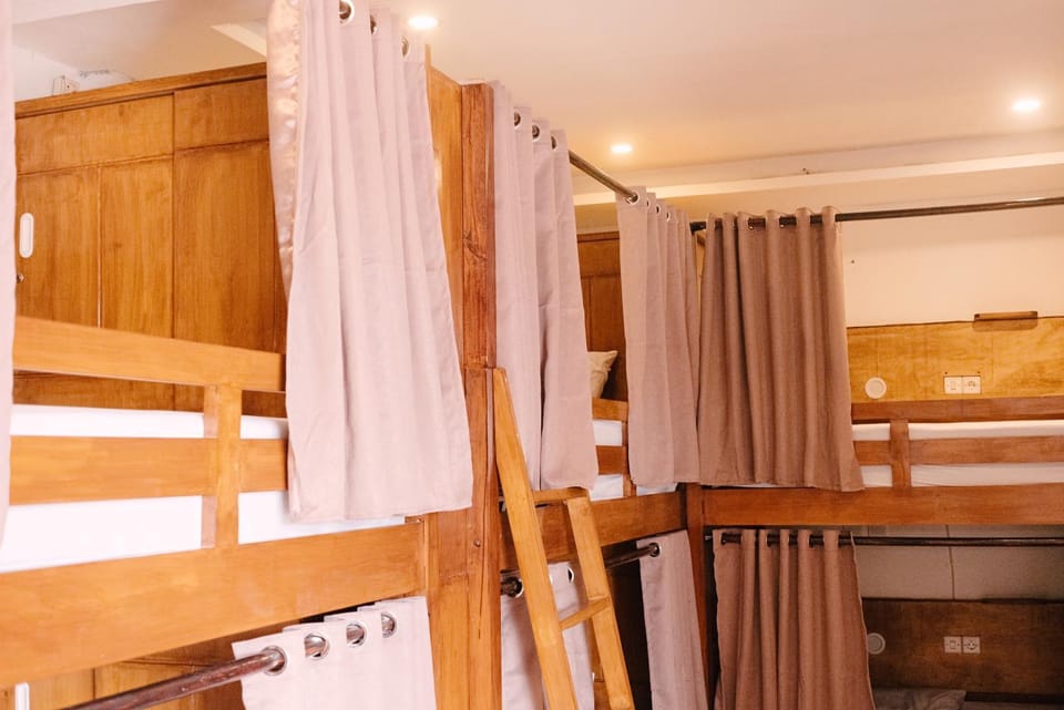 Semeton Hostel Hostel in Pujut