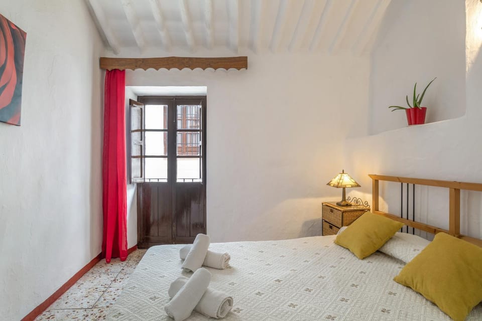 Property building, Living room, Bedroom