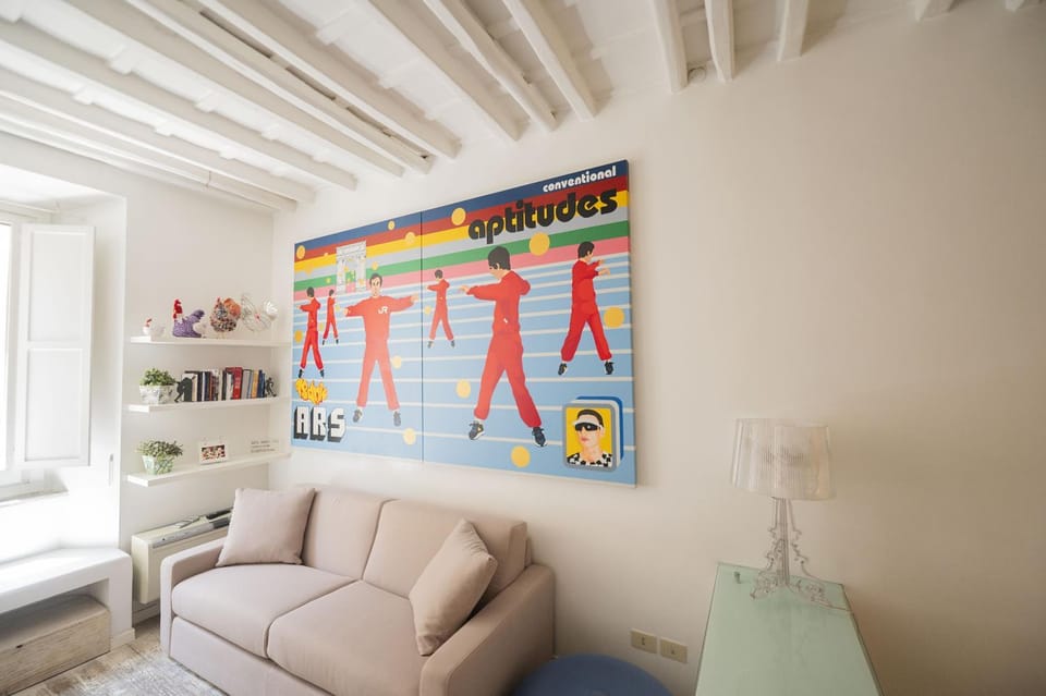 Living room, Decorative detail