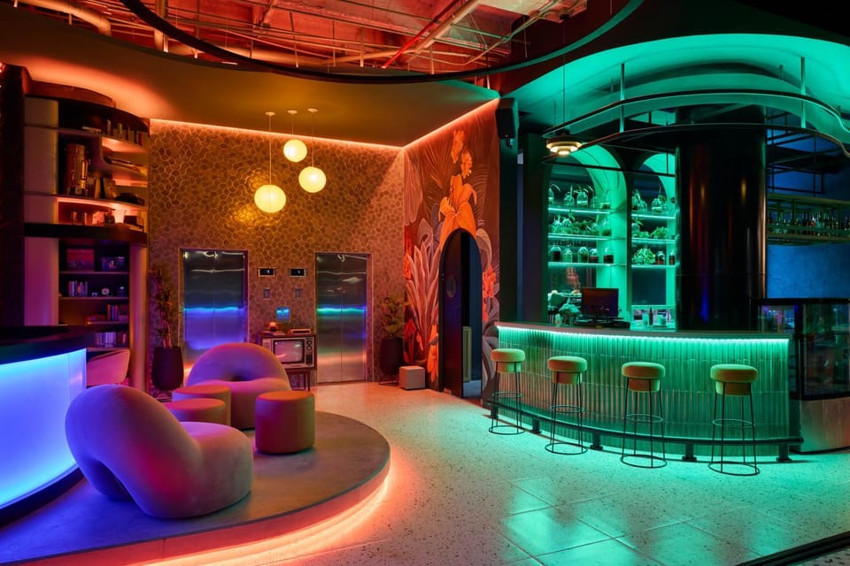 Lounge or bar