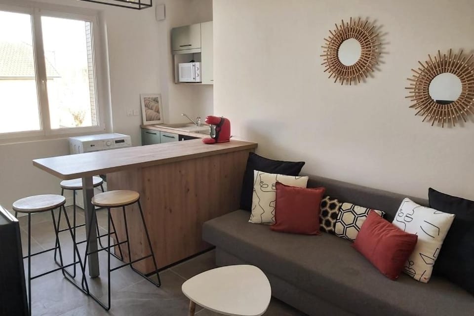 Le Cocon B - private parking - quiet Apartment in Bourgogne-Franche-Comté