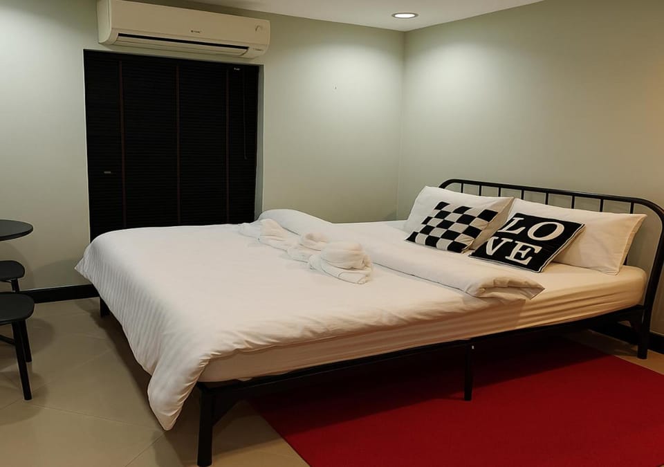 Property building, Bedroom