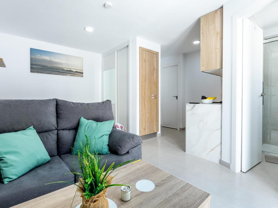 Kitchen or kitchenette, Living room, Seating area