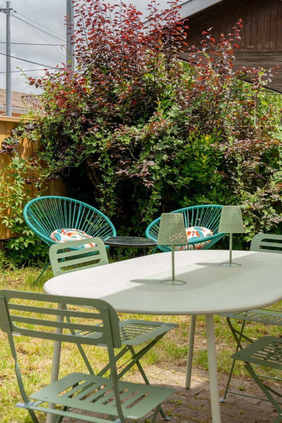 Patio, Garden, Dining area, Garden view