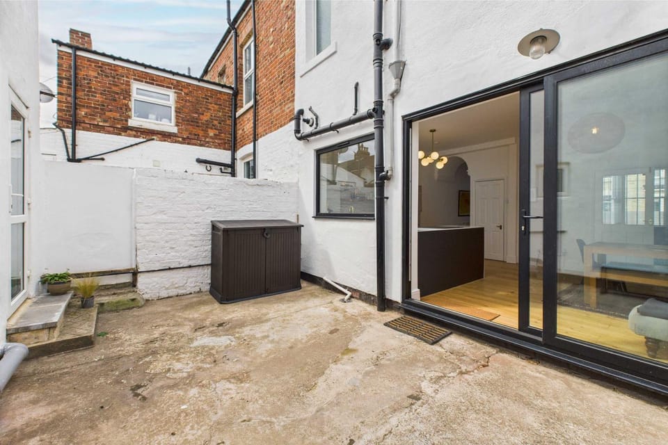 Property building, Patio