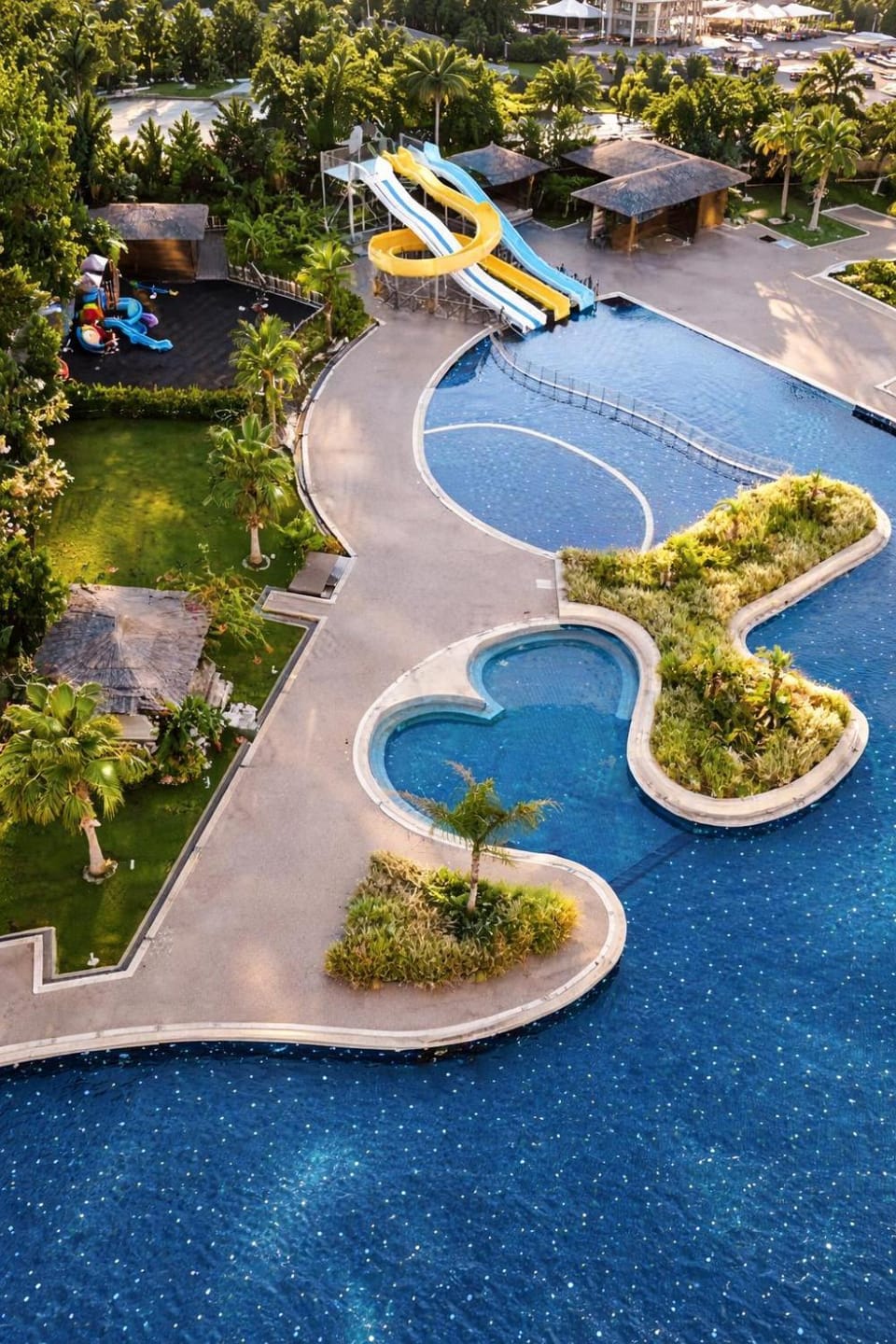Alodger Sirius Town Lara Apartment in Antalya Province