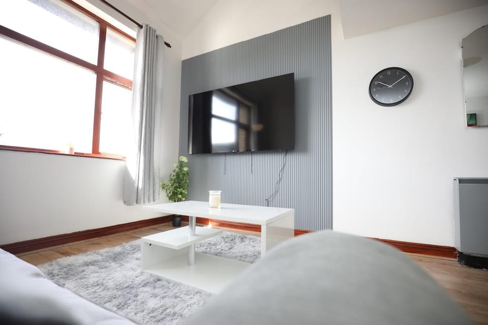 The Armani Suite Apartment in Leicester