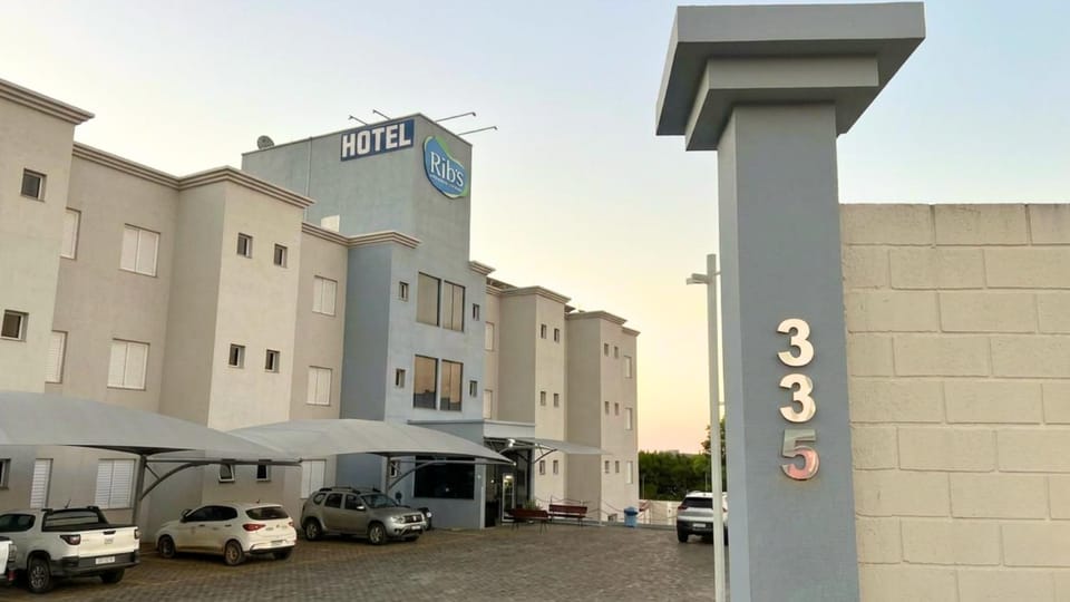 Property building, Parking