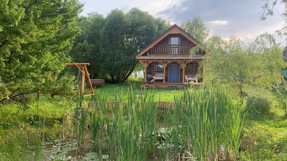 Property building, Garden, Garden view