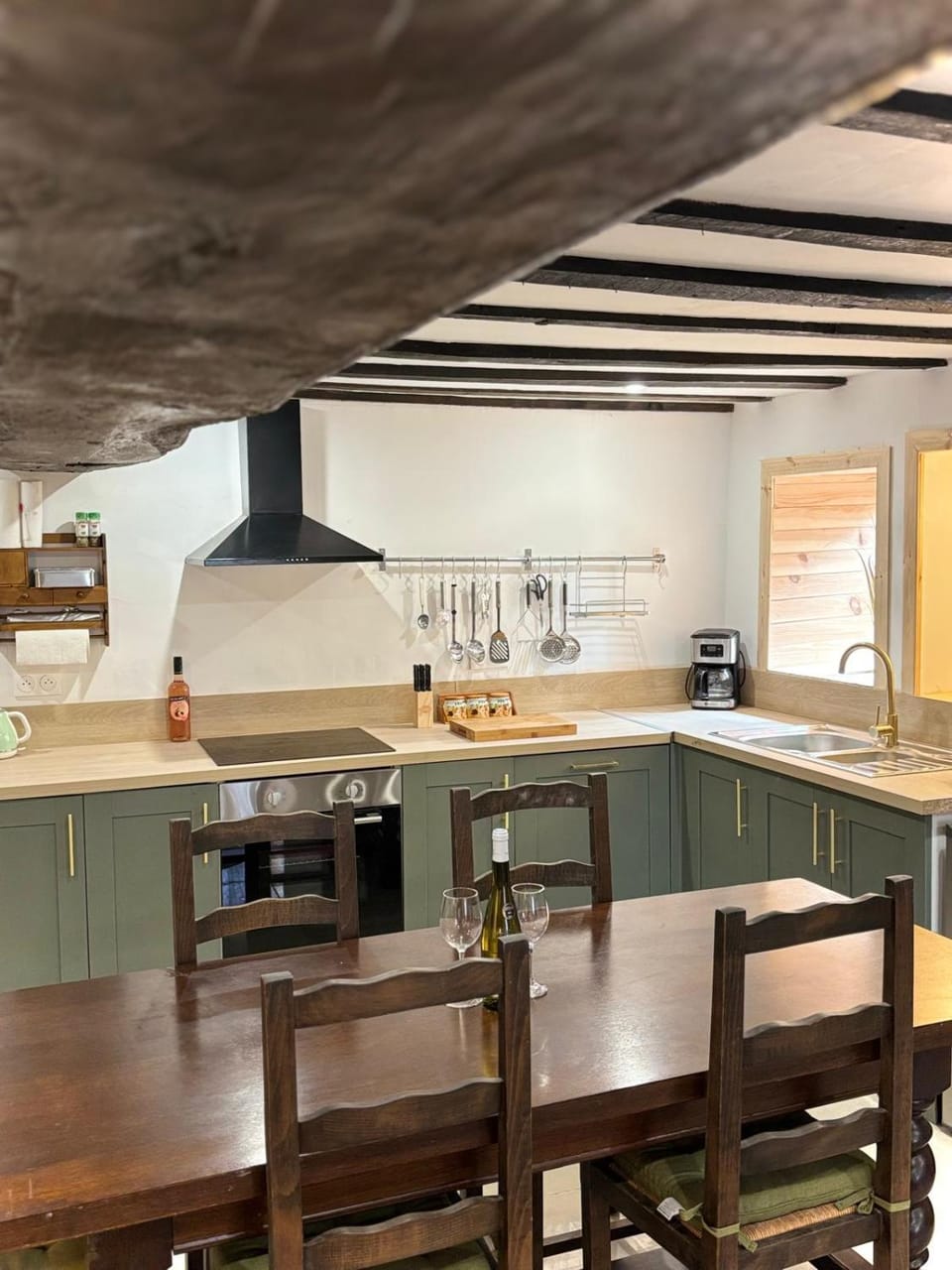 Kitchen or kitchenette, stove