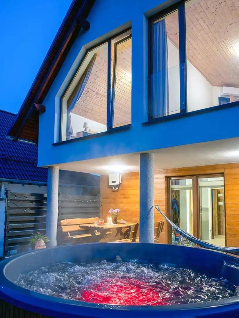 Hot Tub