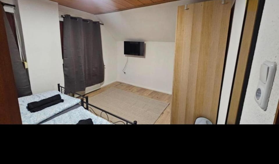 große Wohnung in Köln mit 2 Badezimmer Apartment in Cologne