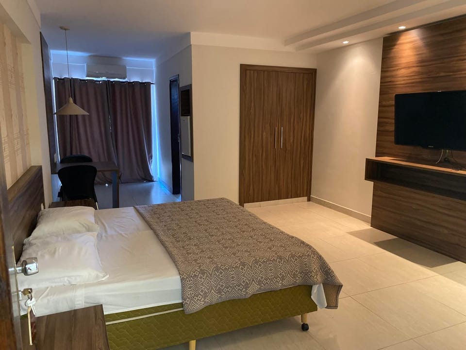 TV and multimedia, Breakfast, hair dryier, minibar, wardrobe, air conditioner
