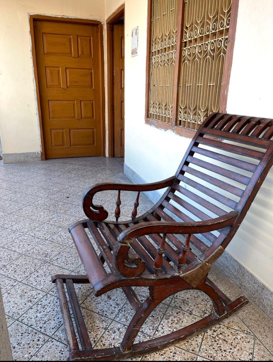 Shiva Paradise Ac 2 Bhk Stay Apartment in Varanasi