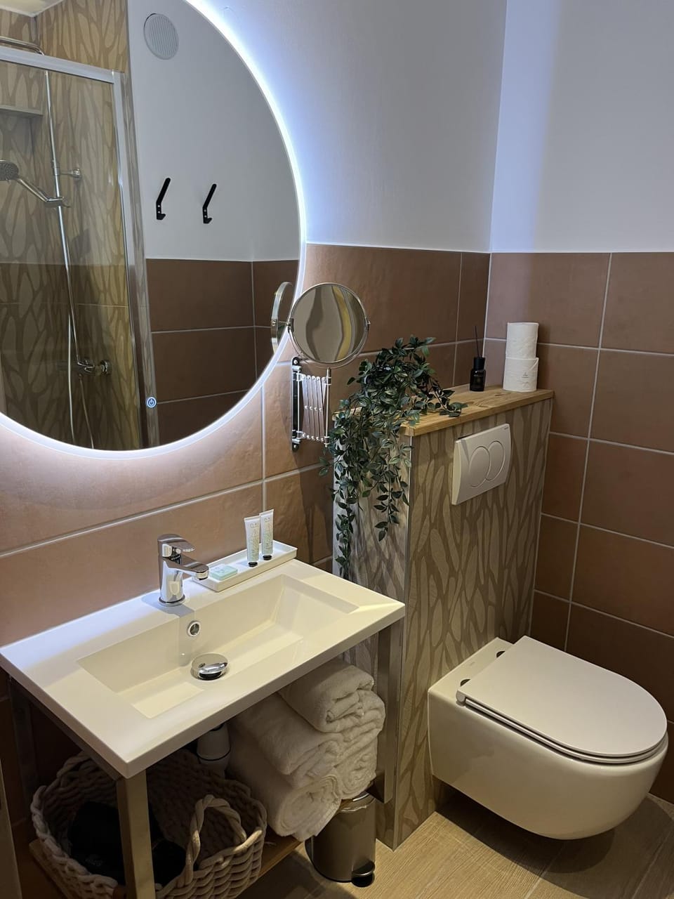 Toilet, Bathroom
