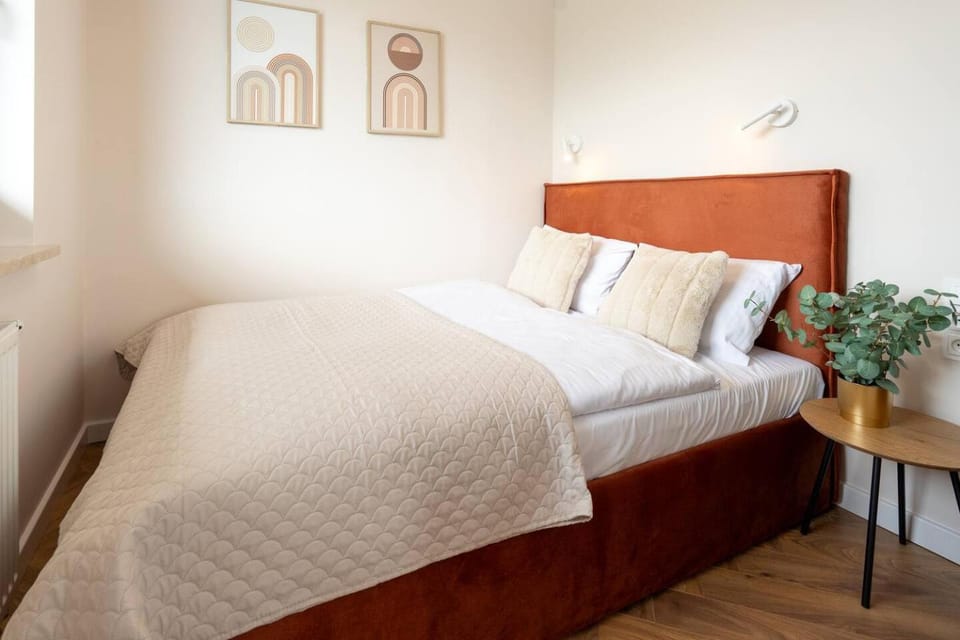 View (from property/room), Bedroom, air conditioner