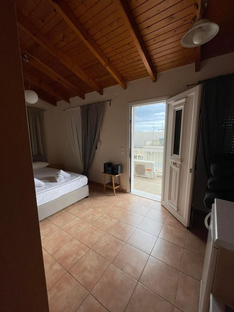 Horizon Studio - Athens Center Apartment in Athens