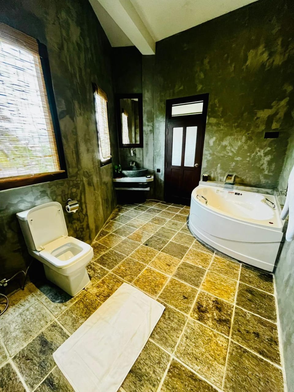 Villa Nibbhana - Entire villa Villa in Galle