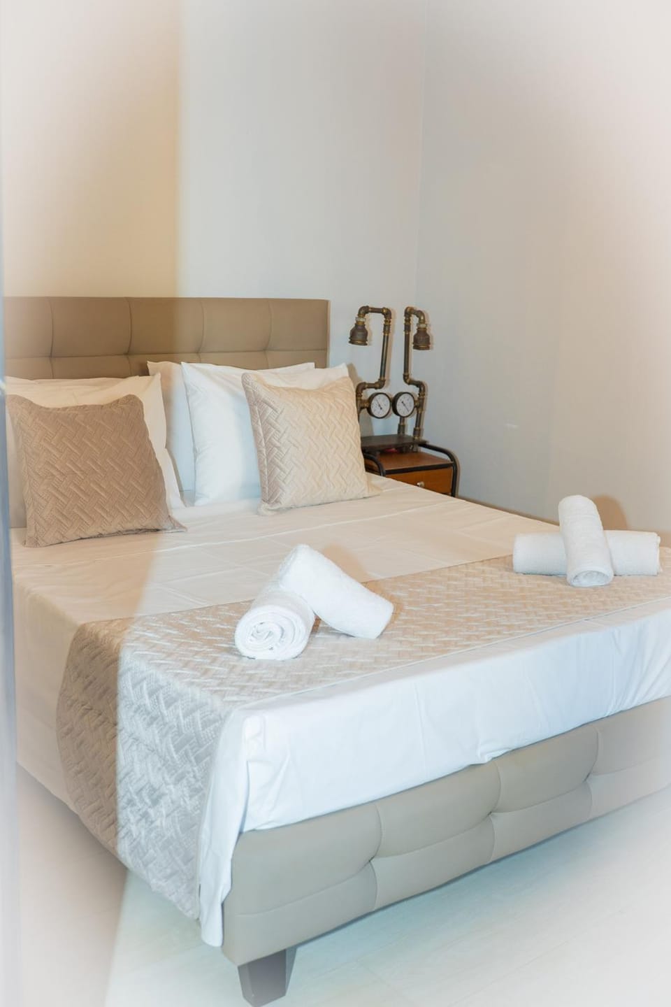 The AA Balcony Apartment in Heraklion