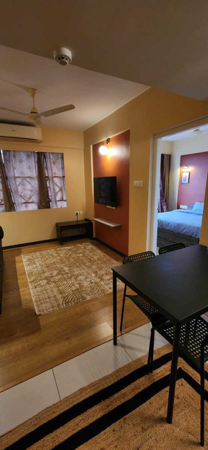 2BR Flat with Pool and Balcony near Cochin Airport Apartment in Kochi