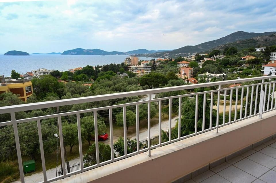 View (from property/room), Balcony/Terrace, Sea view