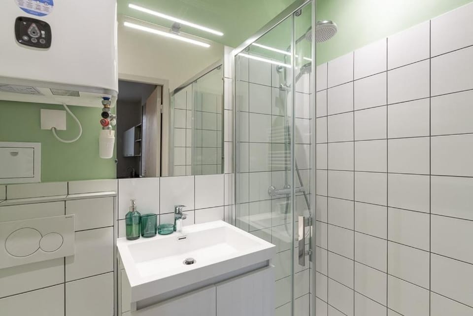 Let's- 2 and 1 - Sweet Voltaire Apartment in Lyon