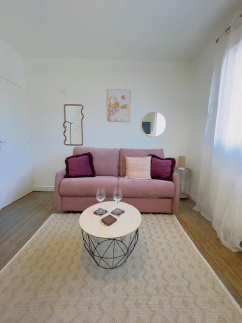 La Halte Urbaine - 2 guests - Wifi Apartment in Le Mans