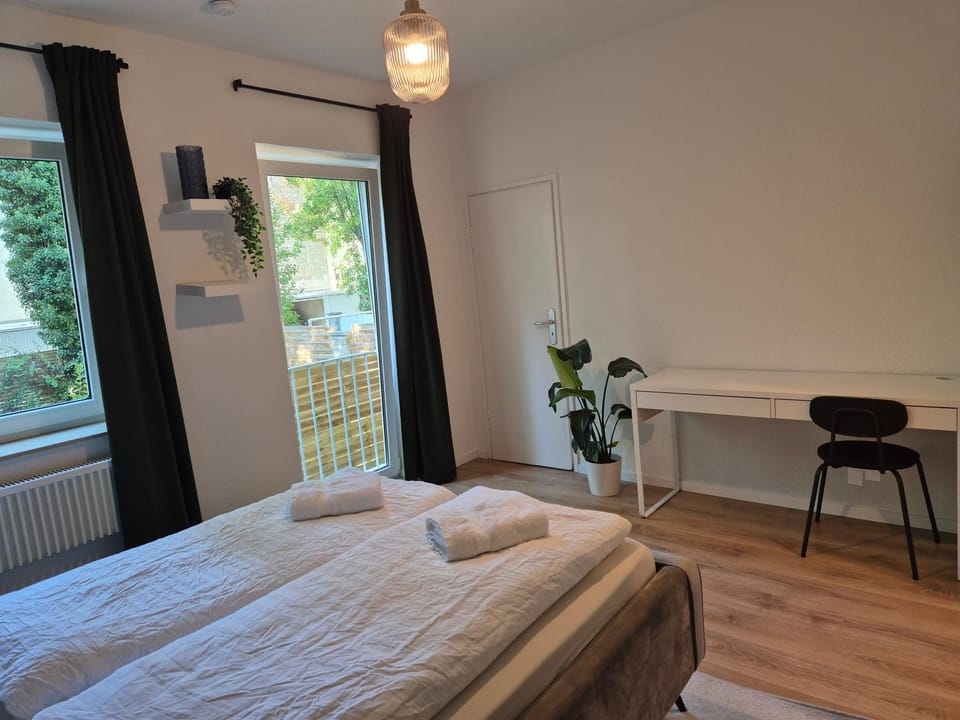 Dining area, Bedroom