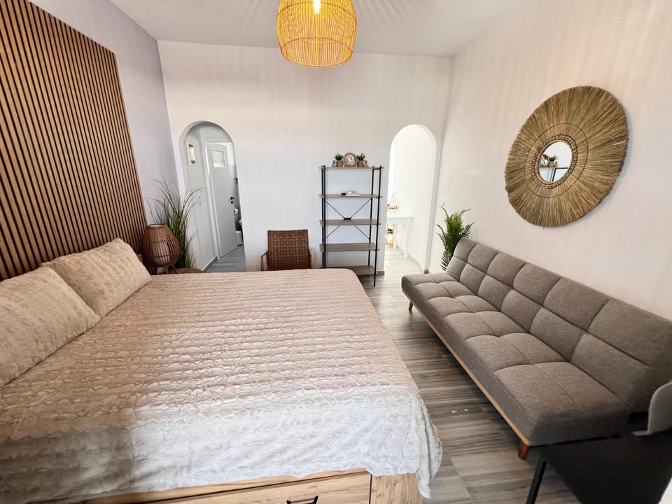 Living room, Bedroom