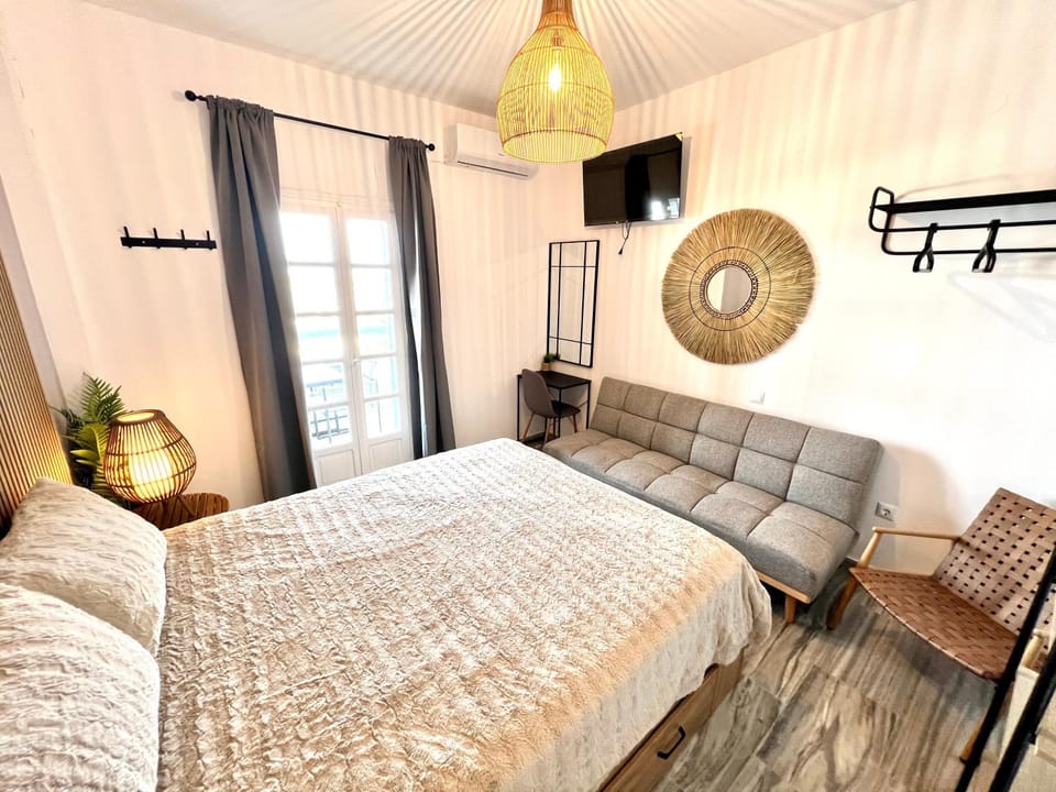 Property building, Living room, Bedroom