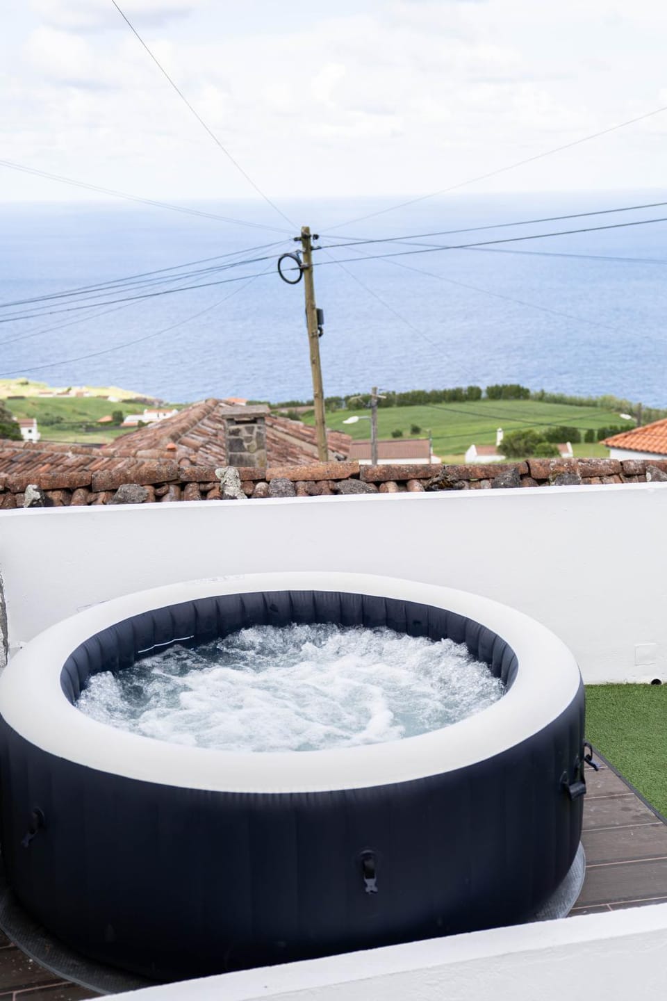 Natural landscape, Garden, Hot Tub, Sea view