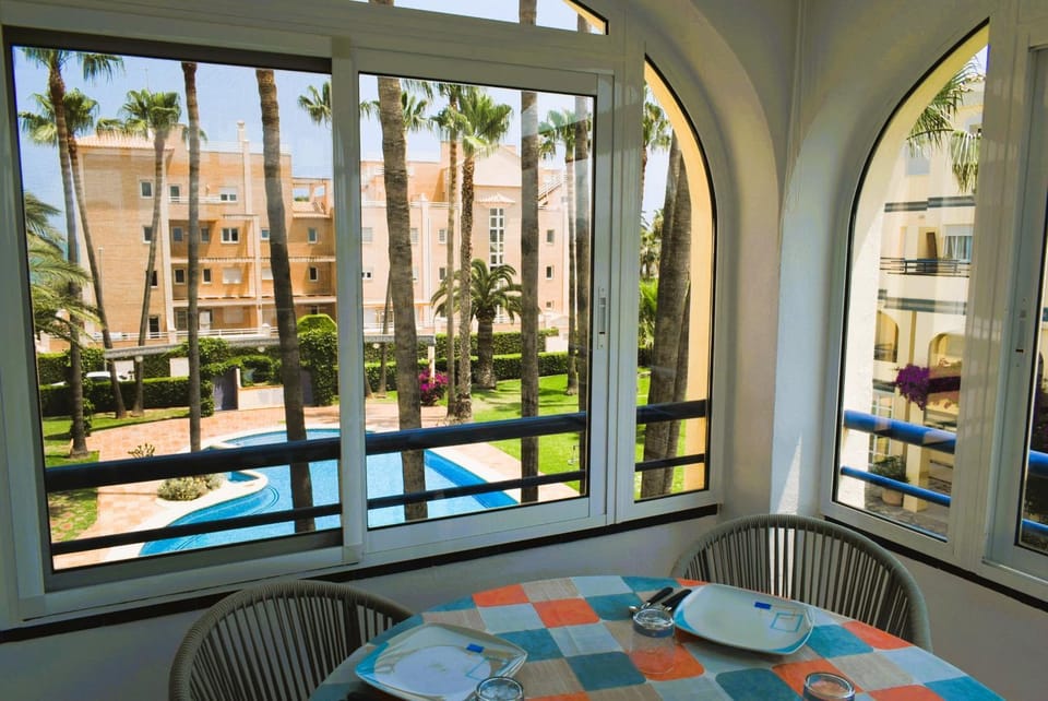 View (from property/room), Balcony/Terrace